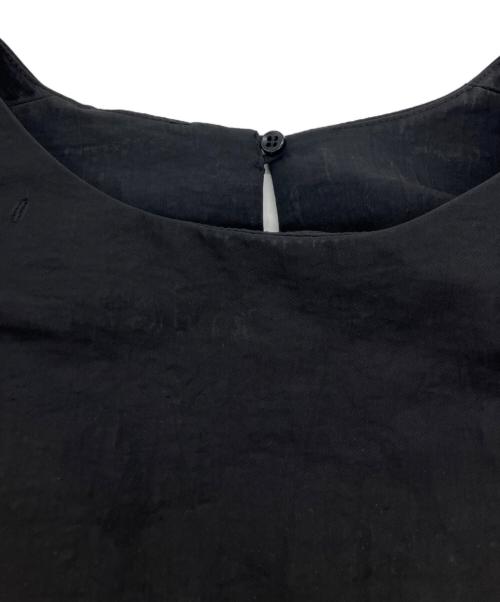 BEARDSLEY（ビアズリー）BEARDSLEY (ビアズリー) ランダムパールトップス ブラック サイズ:FREEの古着・服飾アイテム