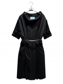 PRADA（プラダ）の古着「半袖シェブロンウールドレス」｜ブラック