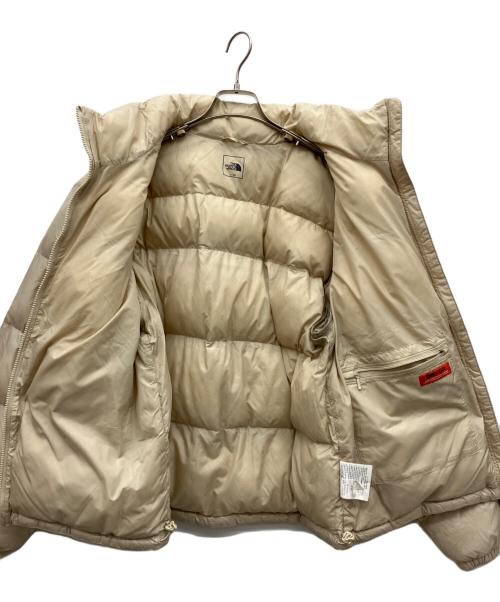 THE NORTH FACE WHITE LABEL（ザノースフェイスホワイトレーベル）THE NORTH FACE WHITE LABEL (ザノースフェイスホワイトレーベル) NUPTSE ON BALL JACKET アイボリー サイズ:Lの古着・服飾アイテム
