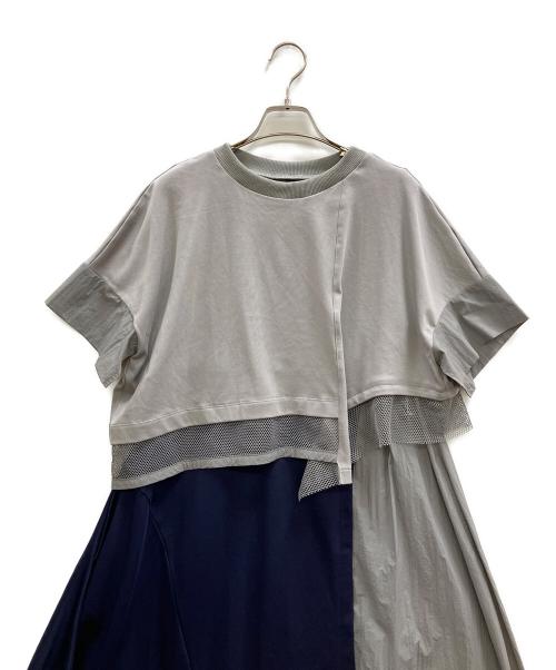 AULA AILA（アウラアイラ）AULA AILA (アウラアイラ) ASYMMETRY TAFFETA COMBINATION ONE PIECE グレー×ネイビーの古着・服飾アイテム