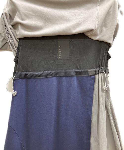 AULA AILA（アウラアイラ）AULA AILA (アウラアイラ) ASYMMETRY TAFFETA COMBINATION ONE PIECE グレー×ネイビーの古着・服飾アイテム