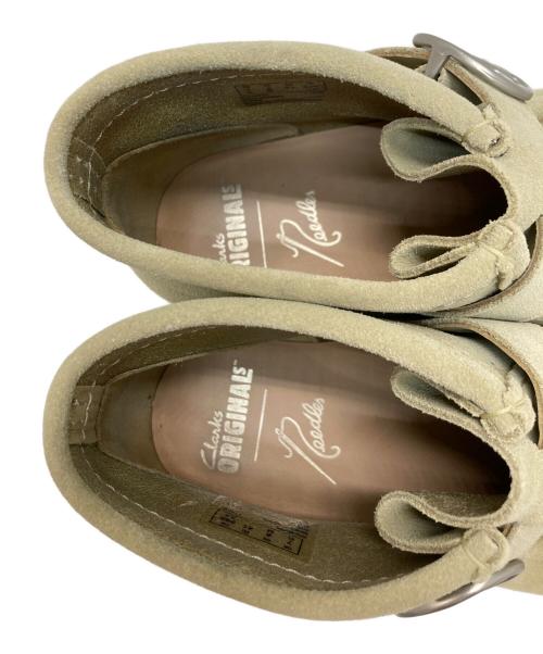 CLARKS ORIGINALS（クラークス オリジナルズ）Clarks Originals (クラークス オリジナルズ) Needles (ニードルズ) Wallabee BT - Peace Buckle ベージュ サイズ:EU41の古着・服飾アイテム