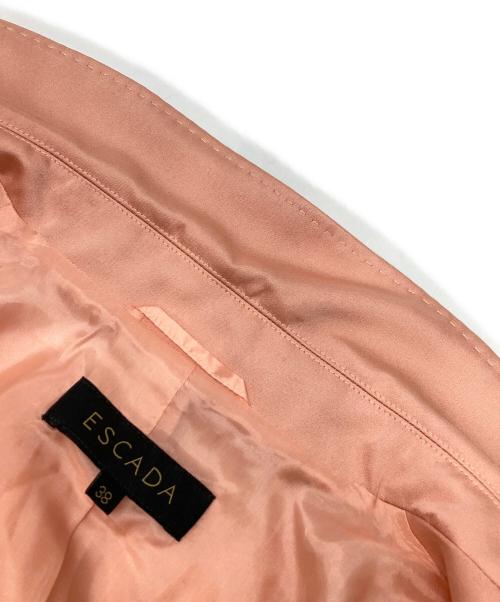 ESCADA（エスカーダ）ESCADA (エスカーダ) ビジューボタンセットアップスカートスーツ ピンク サイズ:38の古着・服飾アイテム