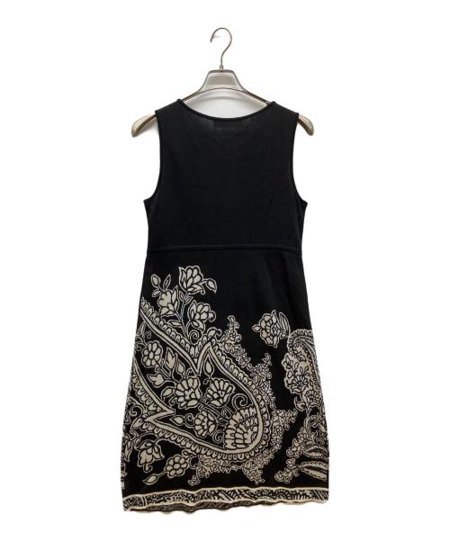 LEONARD PARIS（レオナール パリ）LEONARD PARIS (レオナール パリ) ノースリーブ装飾ニットワンピース ブラック サイズ:Lの古着・服飾アイテム