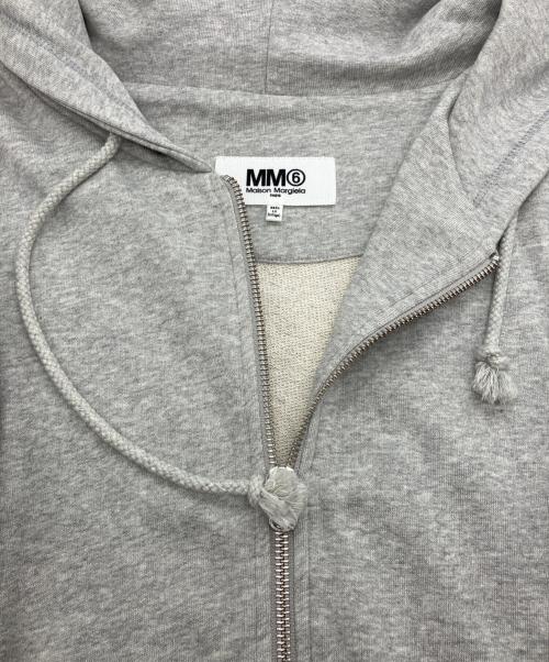 MM6 Maison Margiela（エムエムシックスメゾンマルジェラ）MM6 Maison Margiela (エムエムシックスメゾンマルジェラ) オーバーサイズ アシンメトリージップフーディ グレー サイズ:Sの古着・服飾アイテム