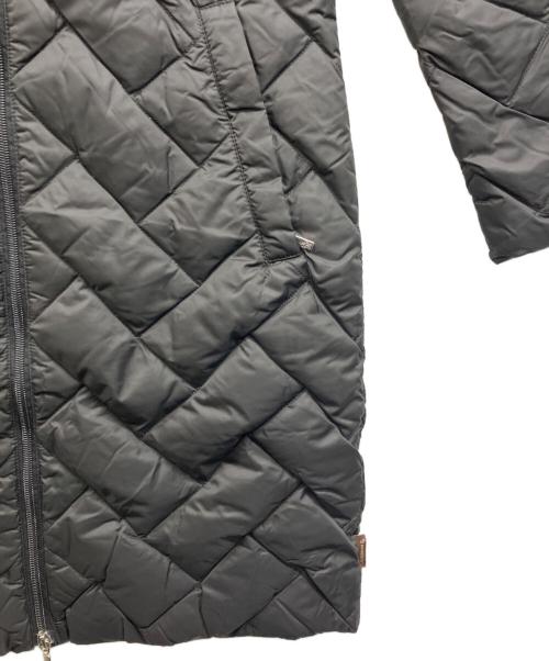 MONCLER（モンクレール）MONCLER (モンクレール) MELANIE メラニー キルティング ダウンコート ブラックの古着・服飾アイテム