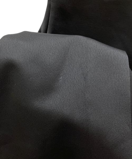 Maison Margiela（メゾンマルジェラ）Maison Margiela (メゾンマルジェラ) パイピングノースリーブワンピース ブラック サイズ:36の古着・服飾アイテム