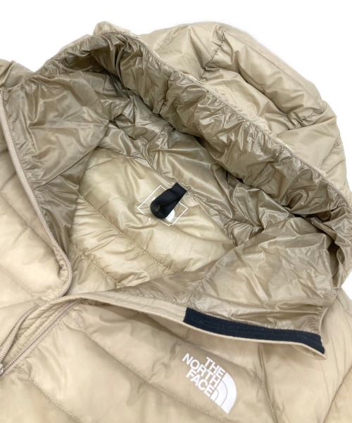 THE NORTH FACE（ザ ノース フェイス）THE NORTH FACE (ザ ノース フェイス) THUNDER HOODIE ベージュ サイズ:Lの古着・服飾アイテム