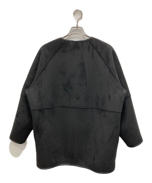BEAUTY&YOUTH（ビューティーアンドユース）BEAUTY&YOUTH (ビューティーアンドユース) ボア フェイクムートン ノーカラーリバーシブルジャケット ブラック サイズ:Mの古着・服飾アイテム