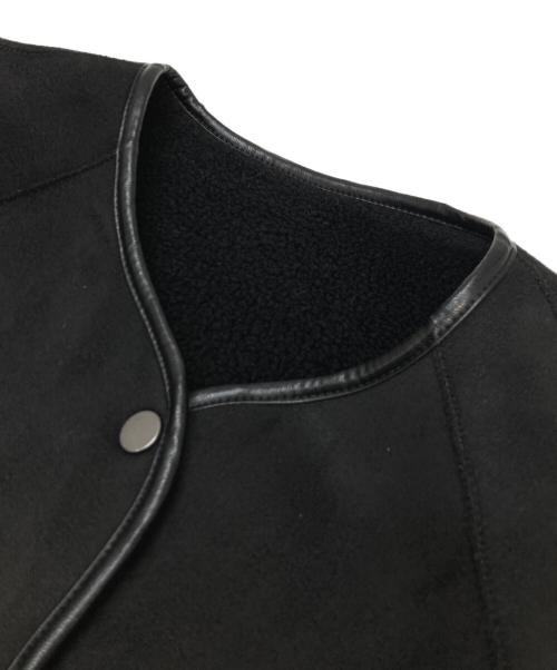 BEAUTY&YOUTH（ビューティーアンドユース）BEAUTY&YOUTH (ビューティーアンドユース) ボア フェイクムートン ノーカラーリバーシブルジャケット ブラック サイズ:Mの古着・服飾アイテム