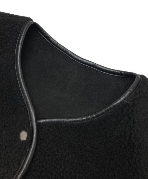 BEAUTY&YOUTH（ビューティーアンドユース）BEAUTY&YOUTH (ビューティーアンドユース) ボア フェイクムートン ノーカラーリバーシブルジャケット ブラック サイズ:Mの古着・服飾アイテム