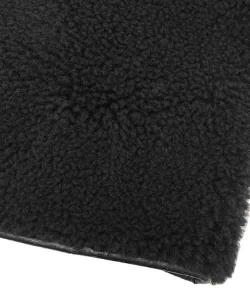 BEAUTY&YOUTH（ビューティーアンドユース）BEAUTY&YOUTH (ビューティーアンドユース) ボア フェイクムートン ノーカラーリバーシブルジャケット ブラック サイズ:Mの古着・服飾アイテム