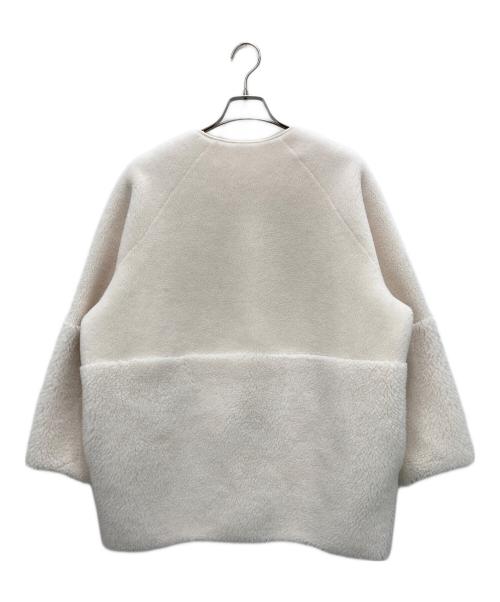 BEAUTY&YOUTH（ビューティーアンドユース）BEAUTY&YOUTH (ビューティーアンドユース) ボア フェイクムートン ノーカラーリバーシブルジャケット アイボリー サイズ:Mの古着・服飾アイテム