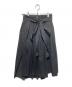 DIESEL（ディーゼル）の古着「アシンメトリープリーツスカート」｜ブラック