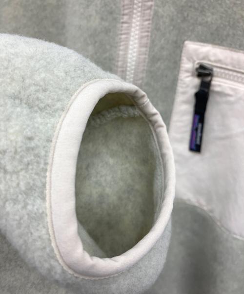 Patagonia（パタゴニア）Patagonia (パタゴニア) ウィメンズ・シンチラ・ジャケット アイボリー サイズ:XL 未使用品の古着・服飾アイテム