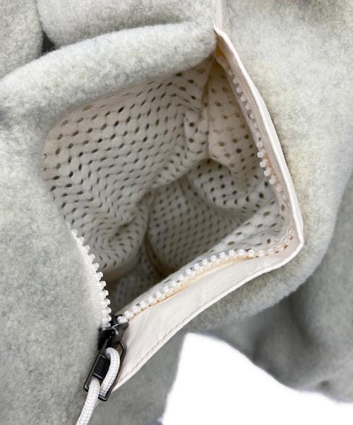 Patagonia（パタゴニア）Patagonia (パタゴニア) ウィメンズ・シンチラ・ジャケット アイボリー サイズ:XL 未使用品の古着・服飾アイテム