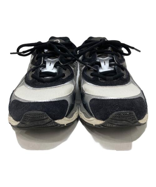 asics（アシックス）asics (アシックス) スニーカー ブラック×シルバー サイズ:27の古着・服飾アイテム