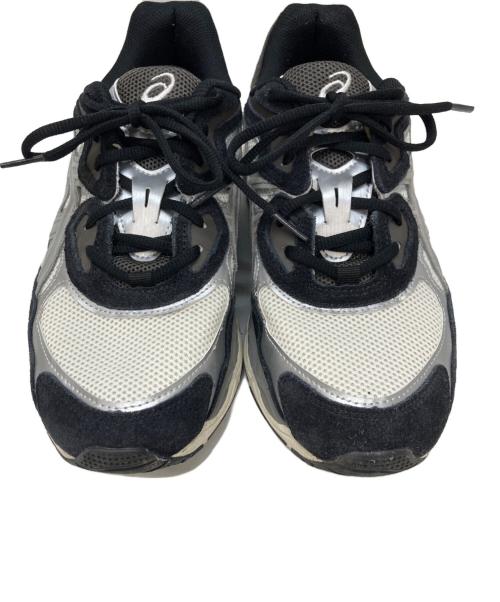 asics（アシックス）asics (アシックス) スニーカー ブラック×シルバー サイズ:27の古着・服飾アイテム