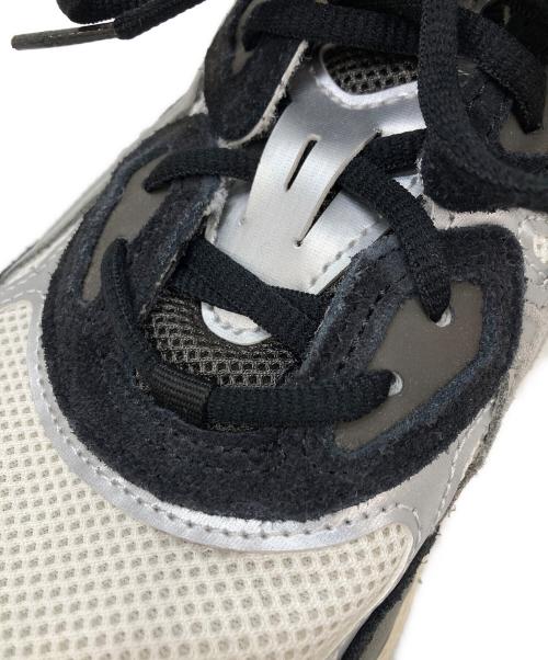 asics（アシックス）asics (アシックス) スニーカー ブラック×シルバー サイズ:27の古着・服飾アイテム