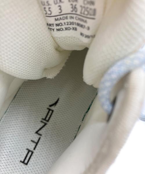 ANTA（アンタ）ANTA (アンタ) スニーカー ホワイト サイズ:22.5 未使用品の古着・服飾アイテム