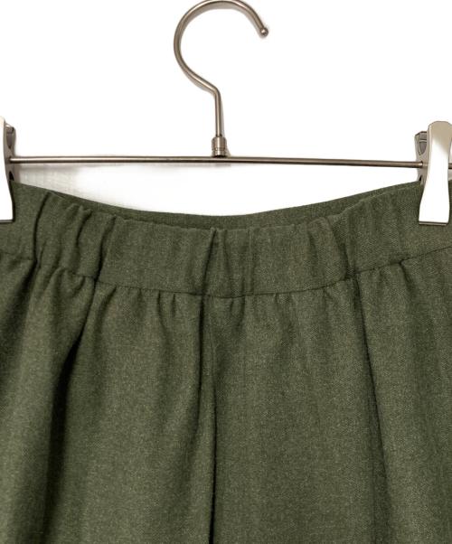 Ameri（アメリ）AMERI (アメリ) EMBROIDERY TUCK FLARED SKIRT グリーン サイズ:Sの古着・服飾アイテム