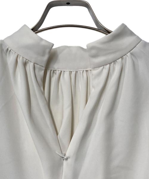 Pinky & Dianne（ピンキーアンドダイアン）Pinky & Dianne (ピンキーアンドダイアン) ジャギーカフスリボンブラウス アイボリー サイズ:38の古着・服飾アイテム