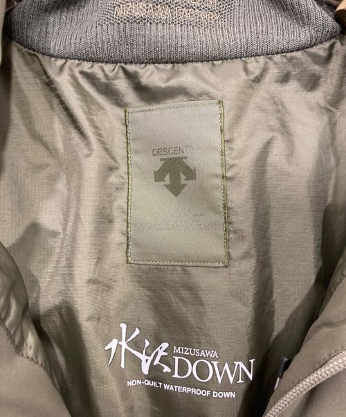 DESCENTE ALLTERRAIN（デザイント オルテライン）DESCENTE ALLTERRAIN (デザイント オルテライン) 水沢ダウンコート アンカーハーフコート / MIZUSAWA DOWN COAT ANCHORーHC オリーブ サイズ:Ｌの古着・服飾アイテム