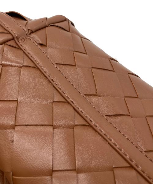 CHARLES & KEITH（チャールズアンドキース）CHARLES & KEITH (チャールズアンドキース) イヴェット ウーブントートバッグ ブラウンの古着・服飾アイテム
