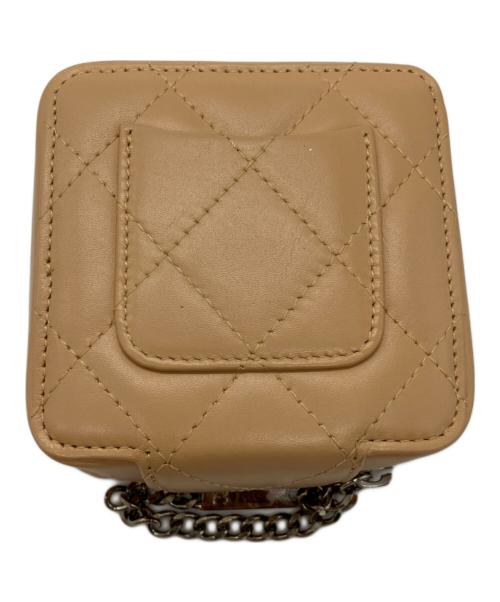 CHANEL（シャネル）CHANEL (シャネル) コスメポーチ　カンボン　A29806 ベージュ サイズ:-の古着・服飾アイテム