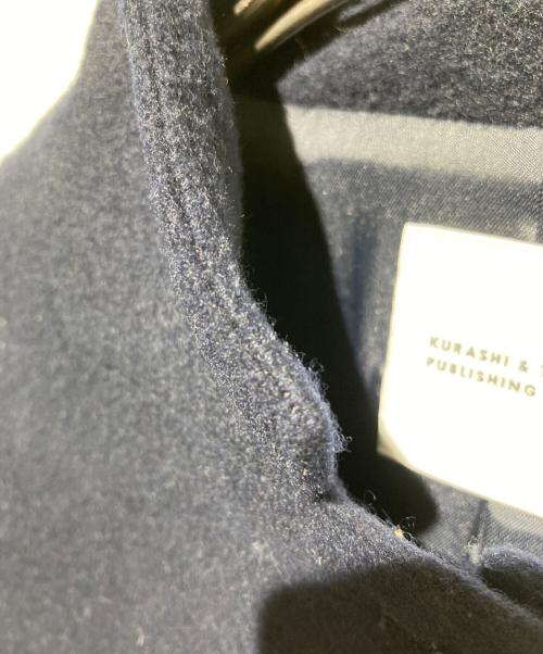 kurashi&trips publishing（クラシアンドトリップス パブリッシング）KURASHI&Trips PUBLISHING (クラシアンドトリップス パブリッシング) ウールチェスターコート ネイビー サイズ:FREEの古着・服飾アイテム