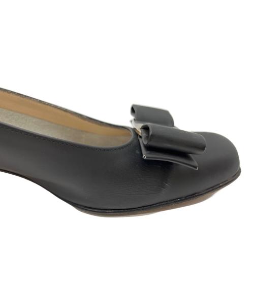 Salvatore Ferragamo（サルヴァトーレ フェラガモ）Salvatore Ferragamo (サルヴァトーレ フェラガモ) リボンパンプス ブラック サイズ:6の古着・服飾アイテム