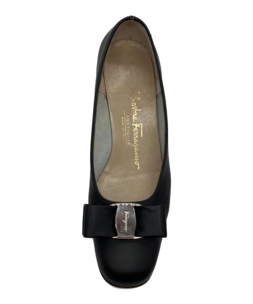 Salvatore Ferragamo（サルヴァトーレ フェラガモ）Salvatore Ferragamo (サルヴァトーレ フェラガモ) リボンパンプス ブラック サイズ:6の古着・服飾アイテム