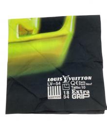 LOUIS VUITTON（ルイ ヴィトン）の古着「LV3Dバンダナスカーフ」｜ブラック