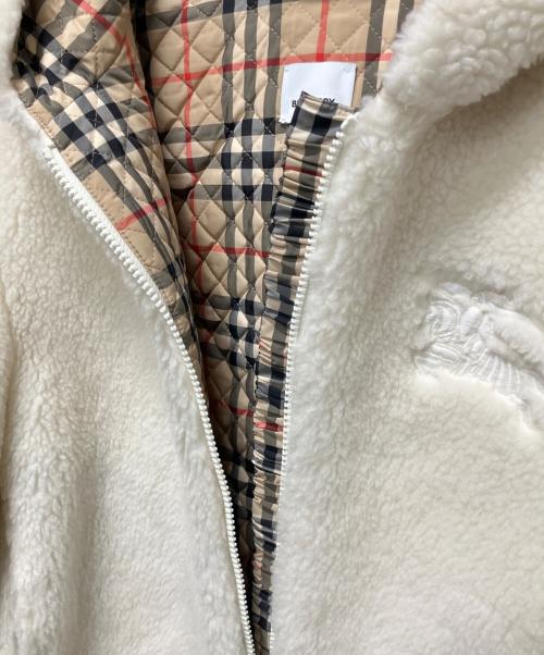 BURBERRY（バーバリー）BURBERRY (バーバリー) AUSTREL/ダウンボアジャケット オフホワイト サイズ:38の古着・服飾アイテム
