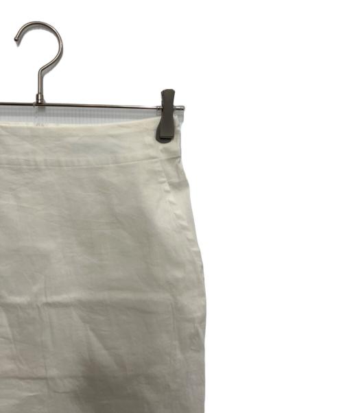 ISSEY MIYAKE（イッセイミヤケ）ISSEY MIYAKE (イッセイミヤケ) MEMBRANE タイトスカート ホワイト サイズ:2の古着・服飾アイテム