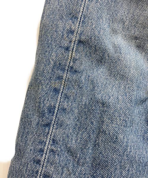 Mediam（ミディアム）Mediam (ミディアム) タックデニムパンツ インディゴ サイズ:28の古着・服飾アイテム