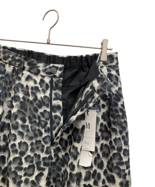 CAMBIO（カンビオ）CAMBIO (カンビオ) Leopard Balloon Easy Pants　レオパードバルーンイージーパンツ グレー サイズ:Ｌ 未使用品の古着・服飾アイテム