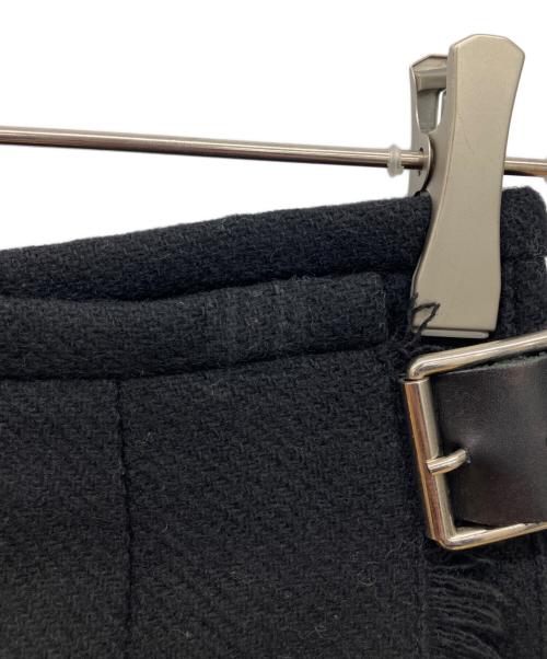 O'NEIL OF DUBLIN（オニールオブダブリン）O'NEIL OF DUBLIN (オニールオブダブリン) キルトスカート ブラック サイズ:40の古着・服飾アイテム