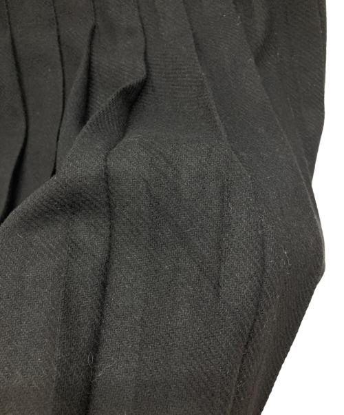 O'NEIL OF DUBLIN（オニールオブダブリン）O'NEIL OF DUBLIN (オニールオブダブリン) キルトスカート ブラック サイズ:40の古着・服飾アイテム