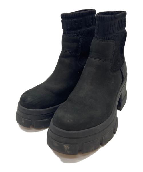 UGG（アグ）UGG (アグ) 厚底ヒールブーツ/ブルックリンチェルシー ブラック サイズ:24.5の古着・服飾アイテム