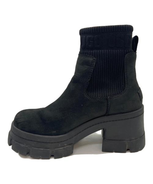 UGG（アグ）UGG (アグ) 厚底ヒールブーツ/ブルックリンチェルシー ブラック サイズ:24.5の古着・服飾アイテム