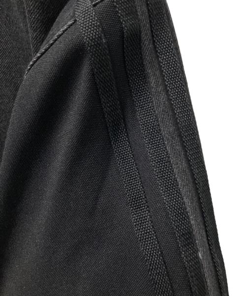 KITH（キス）KITH (キス) adidas (アディダス) Football Denim Jacket　KA5848 ブラック サイズ:Ｍの古着・服飾アイテム