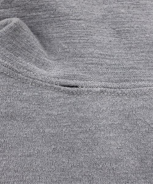 ISSEY MIYAKE（イッセイミヤケ）ISSEY MIYAKE (イッセイミヤケ) タートルネックニット グレー サイズ:3の古着・服飾アイテム