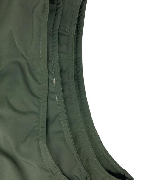 chignon（シニヨン）chignon (シニヨン) ナイロンベスト グリーン サイズ:Fの古着・服飾アイテム