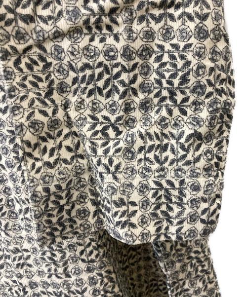 TSUHARU by samansa Mos2（ツハル バイ サマンサモスモス）TSUHARU by Samansa Mos2 (ツハル バイ サマンサモスモス) LIBERTY (リバティ) 細コールワンピース グレー サイズ:F 未使用品の古着・服飾アイテム