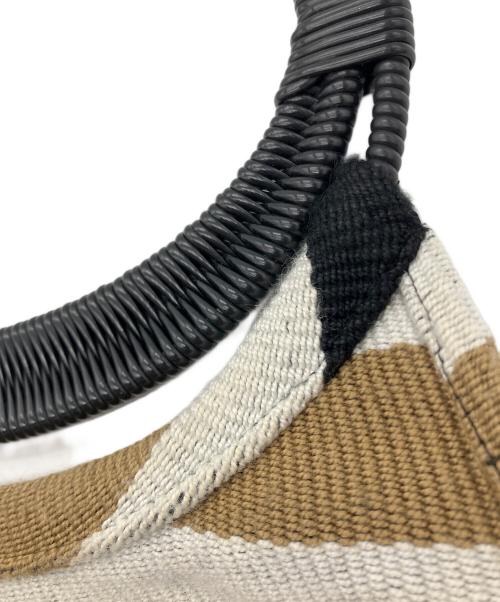 MARNI（マルニ）MARNI (マルニ) MARKET BOAT BAG ブラックの古着・服飾アイテム