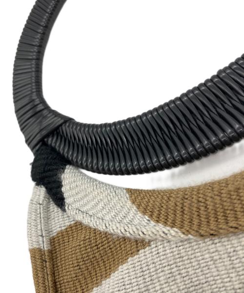 MARNI（マルニ）MARNI (マルニ) MARKET BOAT BAG ブラックの古着・服飾アイテム