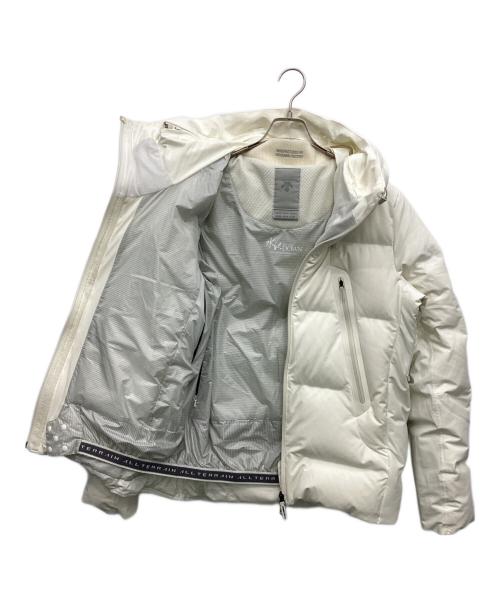 DESCENTE ALLTERRAIN（デザイント オルテライン）DESCENTE ALLTERRAIN (デザイント オルテライン) MIZUSAWA DOWN MOUNTAINEER ホワイト サイズ:SIZE Oの古着・服飾アイテム