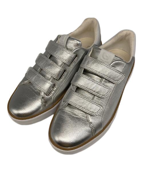 COLE HAAN（コールハーン）COLE HAAN (コールハーン) グランドプロ トップスピン トリプルストラップ スニーカー シルバー サイズ:7Bの古着・服飾アイテム