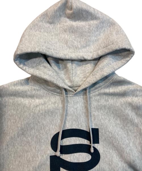 stussy（ステューシー）stussy (ステューシー) Letterman Hood グレー サイズ:Mの古着・服飾アイテム